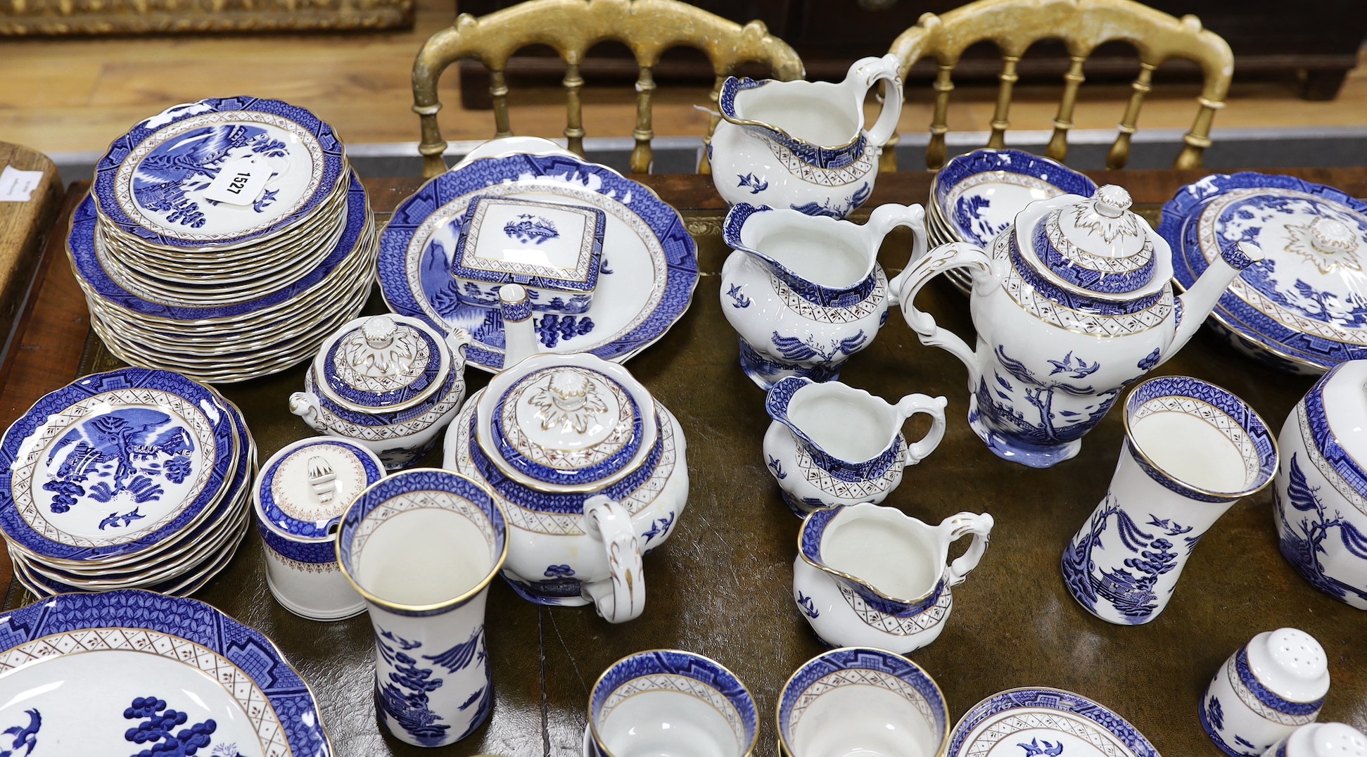 A large quantity of Booth's 'Real Old Willow' dinner wares